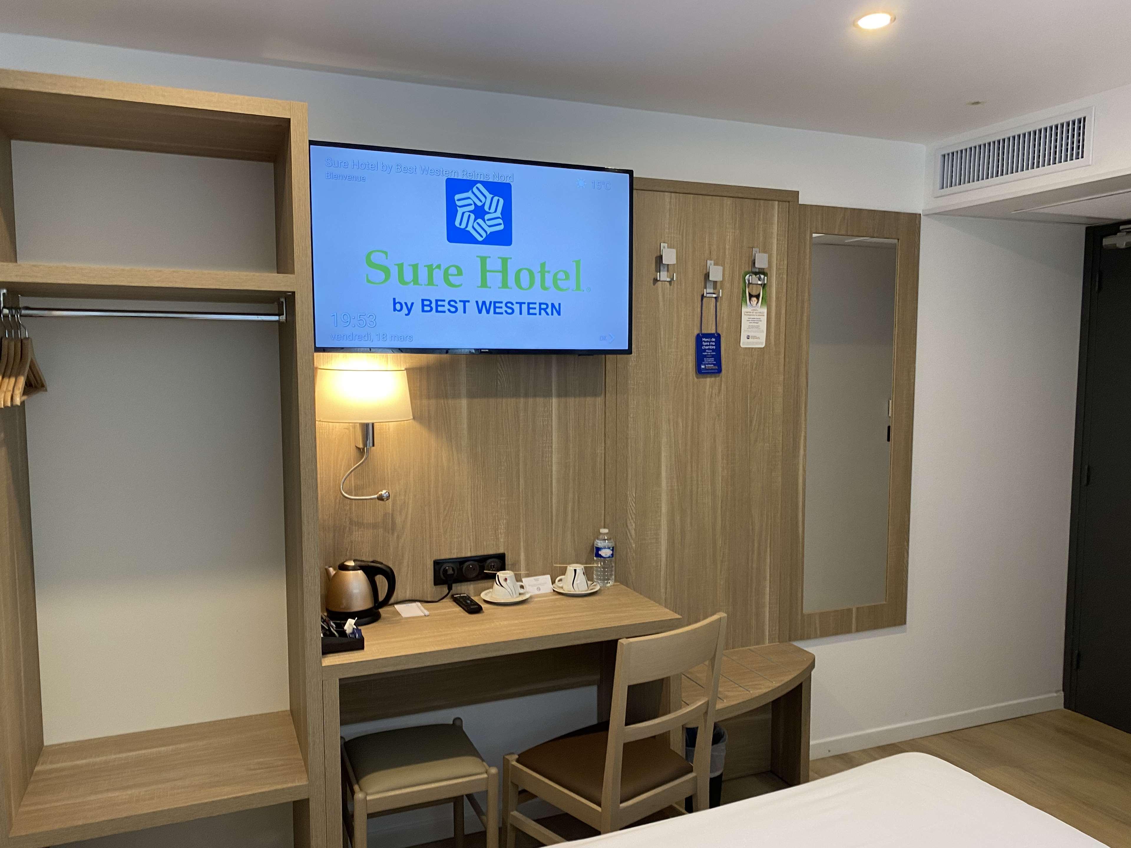 Sure Hotel By Best Western Reims Nord Сен-Брис-Курсель Экстерьер фото